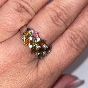 Multicolor ring